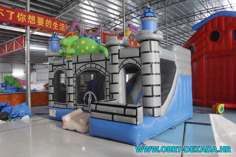 dragon-castle-inflatable-slide-for-sale-dekada-croatia-2.jpg