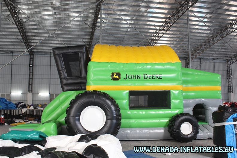 combine-harvester-inflatable-slide-for-sale-dekada-croatia-3.jpg