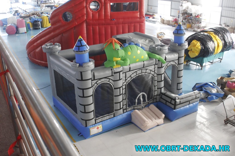 dragon-castle-inflatable-slide-for-sale-dekada-croatia-21.jpg