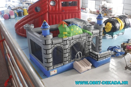 dragon-castle-inflatable-slide-for-sale-dekada-croatia-21
