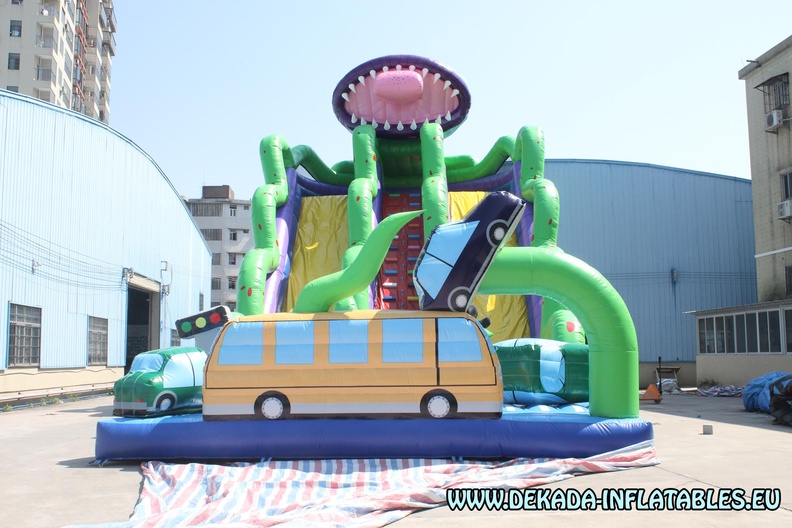plant-attack-inflatable-slide-for-sale-dekada-croatia-3.jpg