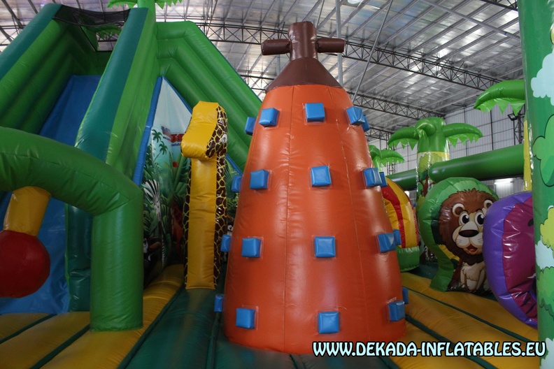 inflatable-jungle-inflatable-slide-for-sale-dekada-croatia-4.jpg