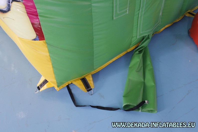 minions-slide-inflatable-slide-for-sale-dekada-croatia-13.jpg