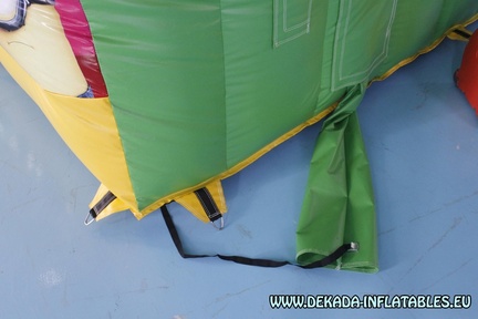 minions-slide-inflatable-slide-for-sale-dekada-croatia-13