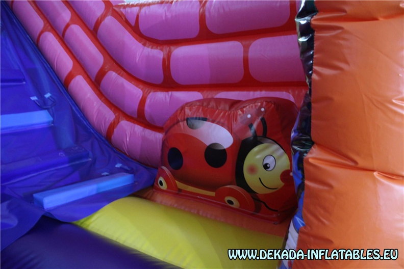 princess-castle-inflatable-slide-for-sale-dekada-croatia-4.jpg